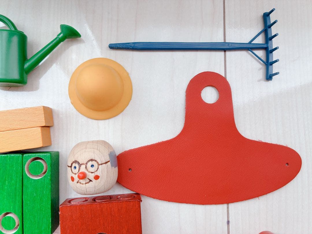 ケルナースティック　kellner 庭師　木製玩具　ドイツ　知育玩具