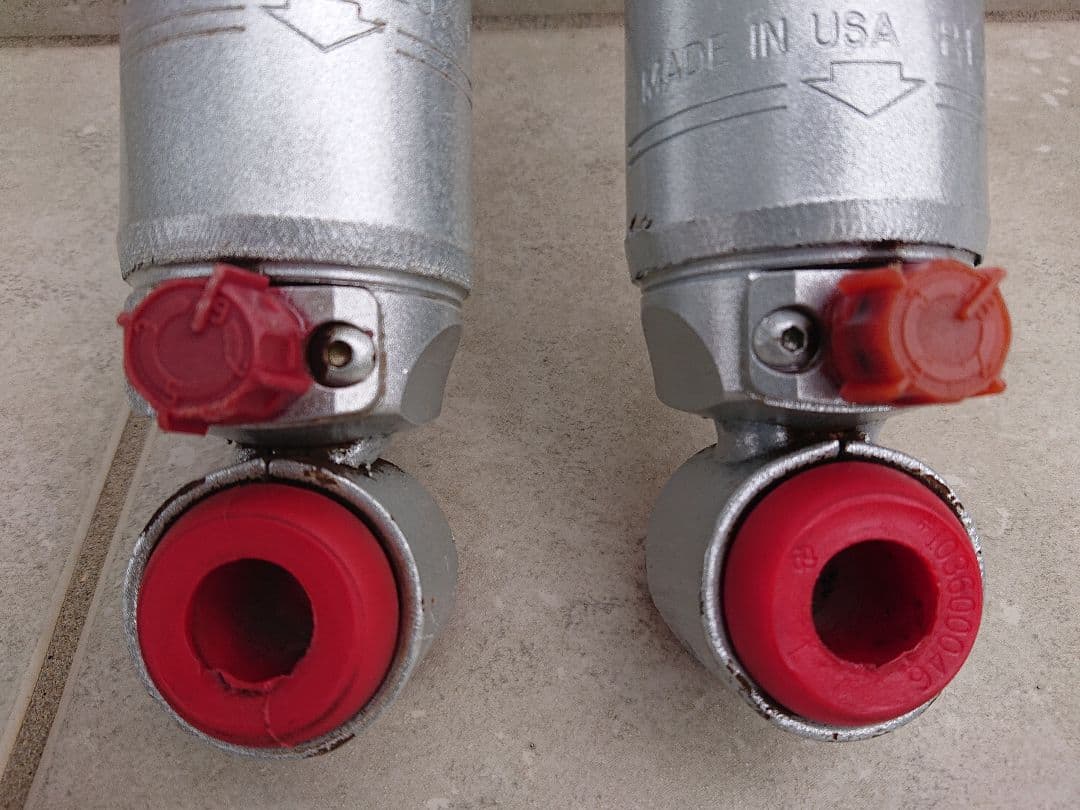 ランクル70用ランチョ ショックアブソーバーRS9000XL前後4本セットやや傷や汚れあり