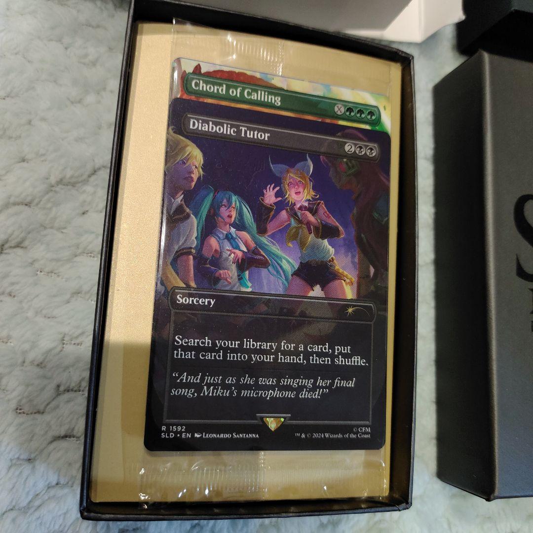 【新品未開封】MTG シークレットレイヤー　初音ミク　英語版 Non FOIL MTG シークレットレイヤー 初音ミク 英語版 FOIL 4個セット 春
