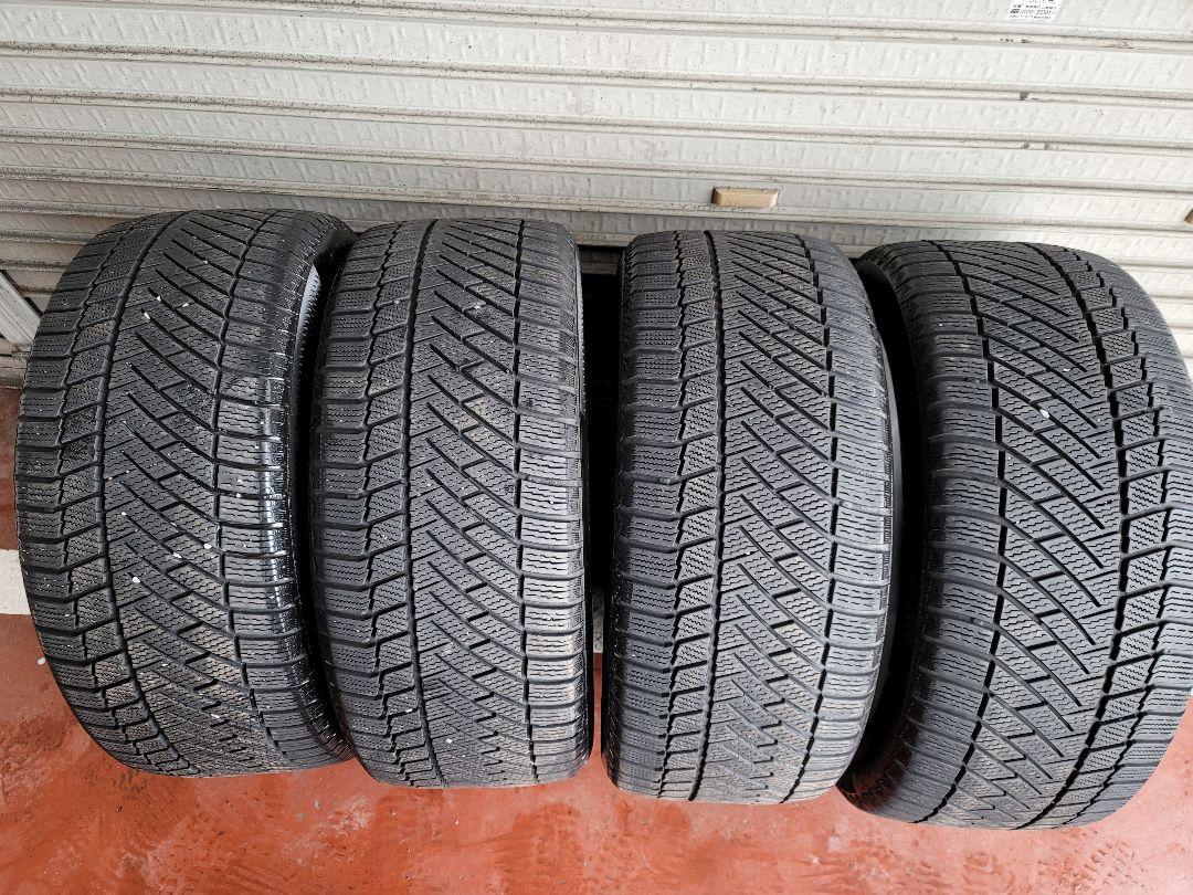2017 冬用コンチネンタル Viking Contact6 245/45R18 画像2