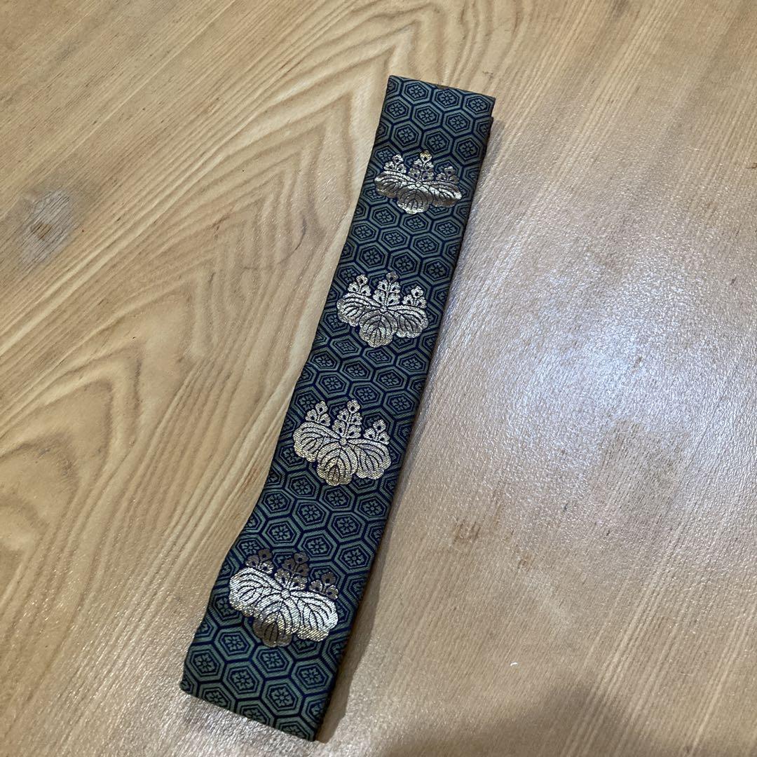 【中古品】法衣※亀甲柄五三桐※袈裟
