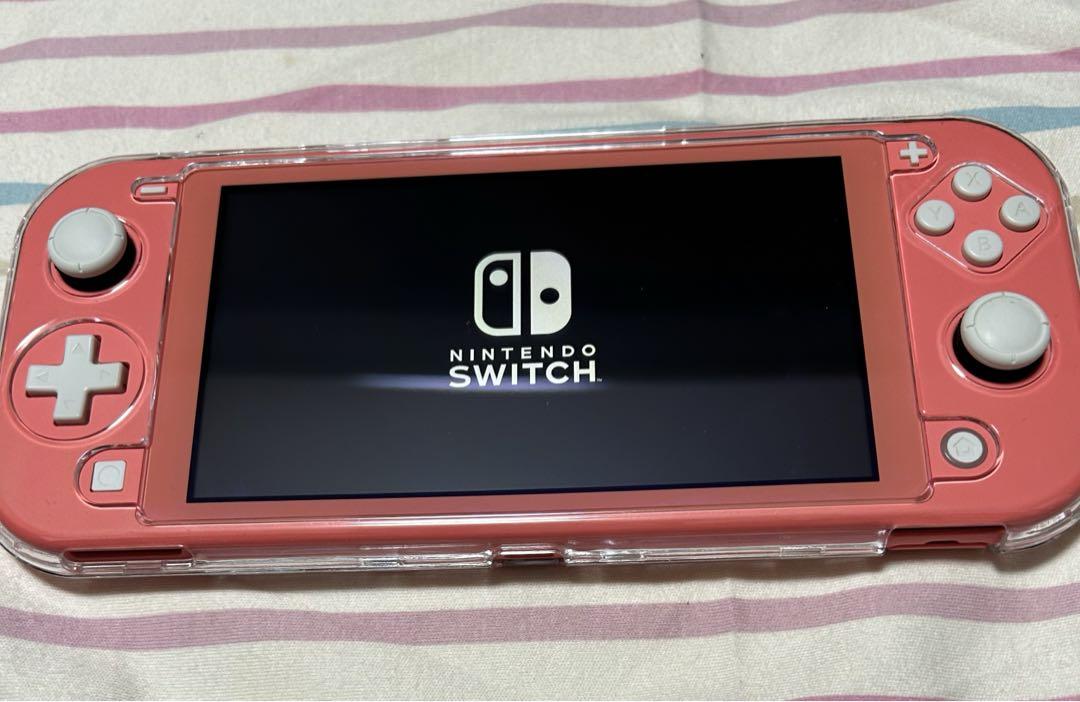 Nintendo Switchライト　コーラル　カバー付き本体のみ