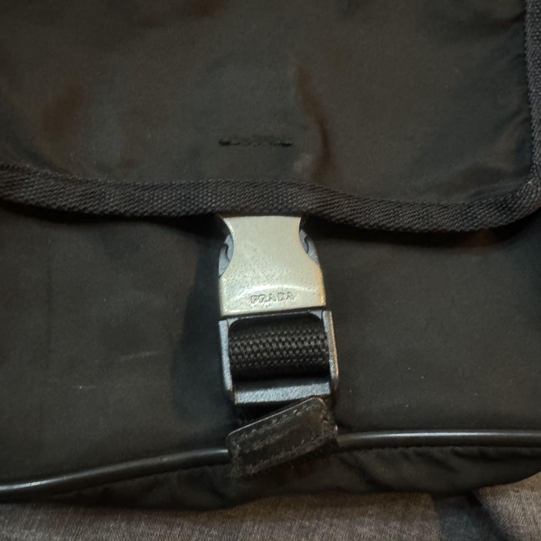 【prada】\"archive shoulder bag\"