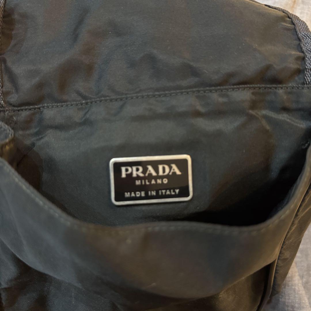 【prada】\"archive shoulder bag\"