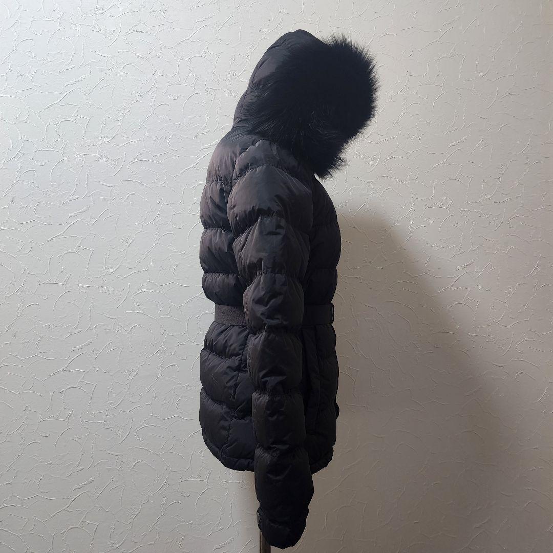 美品✨プラダ 18AW フォックスファー 三角ロゴ ダウンジャケット 黒 美品✨プラダ 18AW フォックスファー 三角ロゴ ダウンジャケット 黒