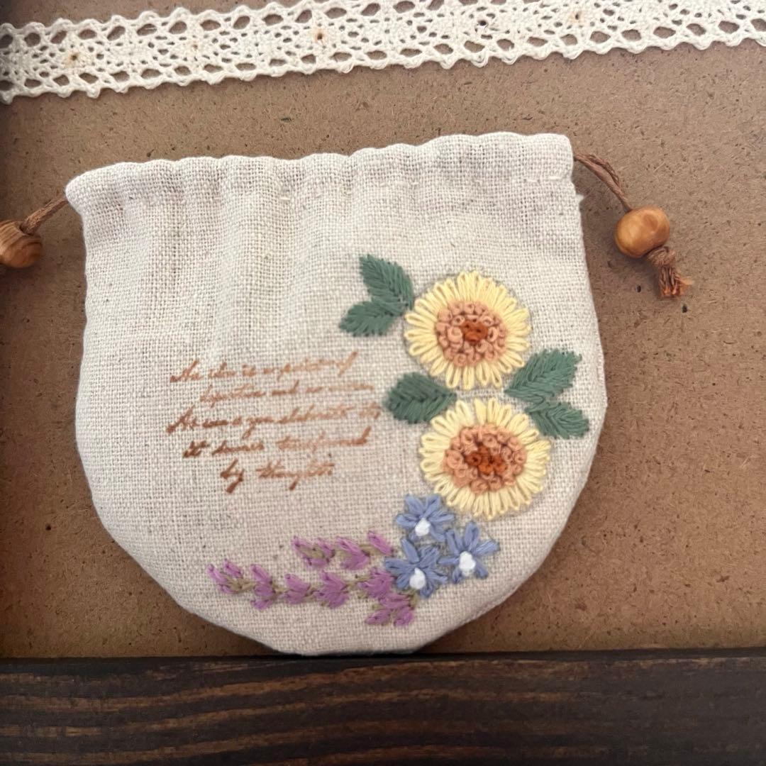 2508-3 手のひら巾着サシェ 香り袋 綿麻 花刺繍 ひまわり 花柄 イエロー KANDAIZUMI_COM