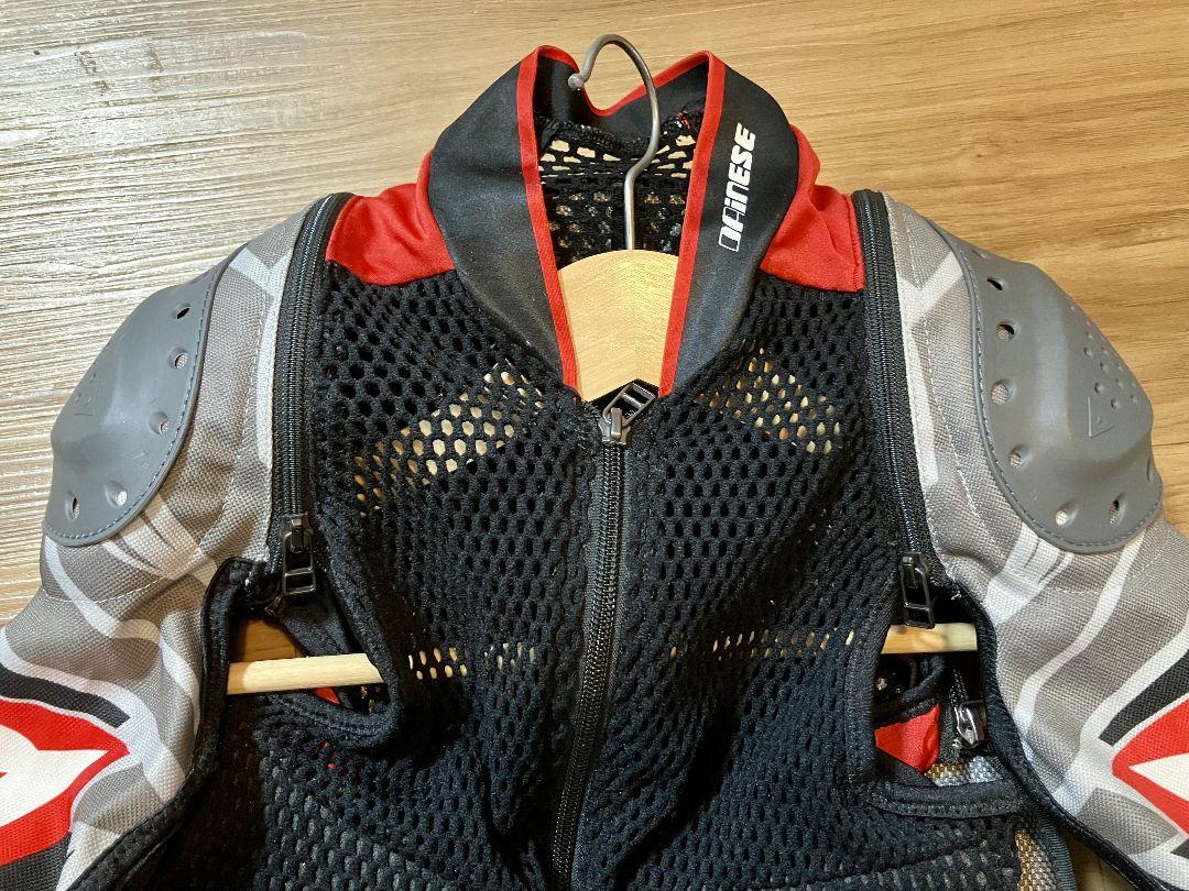 ダイネーゼ 上半身 プロテクター Dainese ダイネーゼ 上半身 脊髄 プロテクター メッシュ バイク