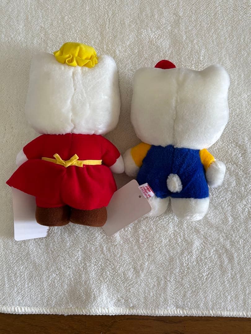 ハローキティちゃん キティちゃんのママぬいぐるみ 2点 1998年 NEXPOTALLINN_EU