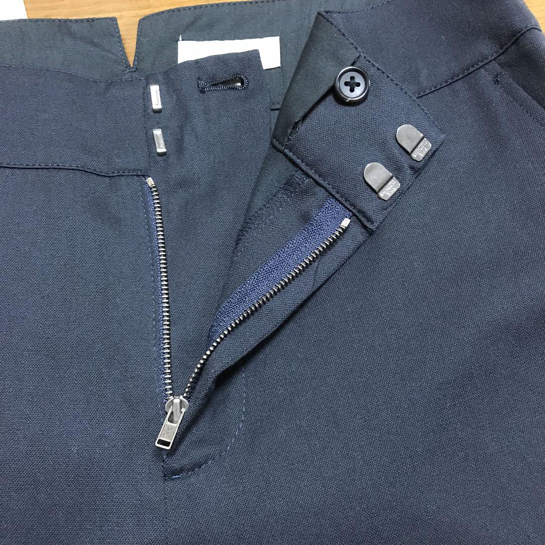 マーガレットハウエルの濃紺ワイドパンツ　美品