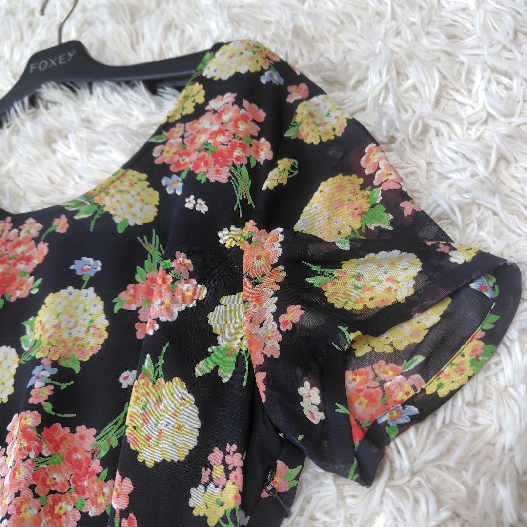 【未使用級♡Aライン】ローラアシュレイ　マキシシアー素材花柄ワンピース　L