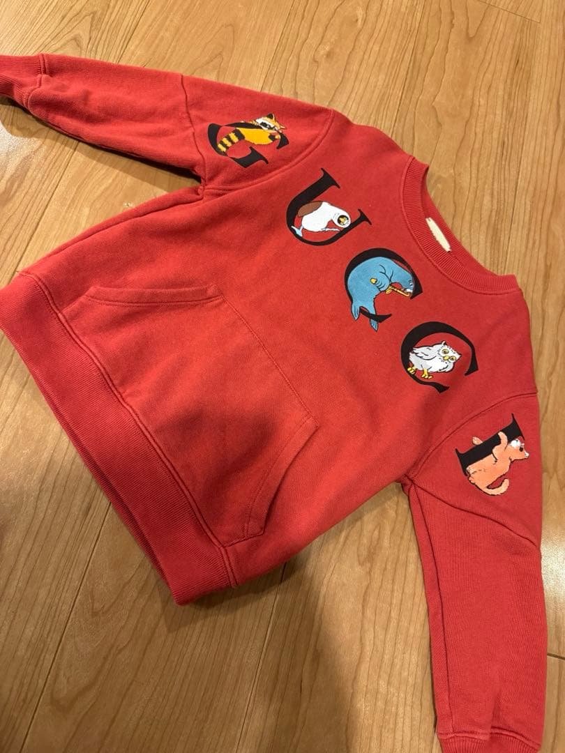 GUCCI 赤 トレーナー 動物イラスト付き110cm GUCCI