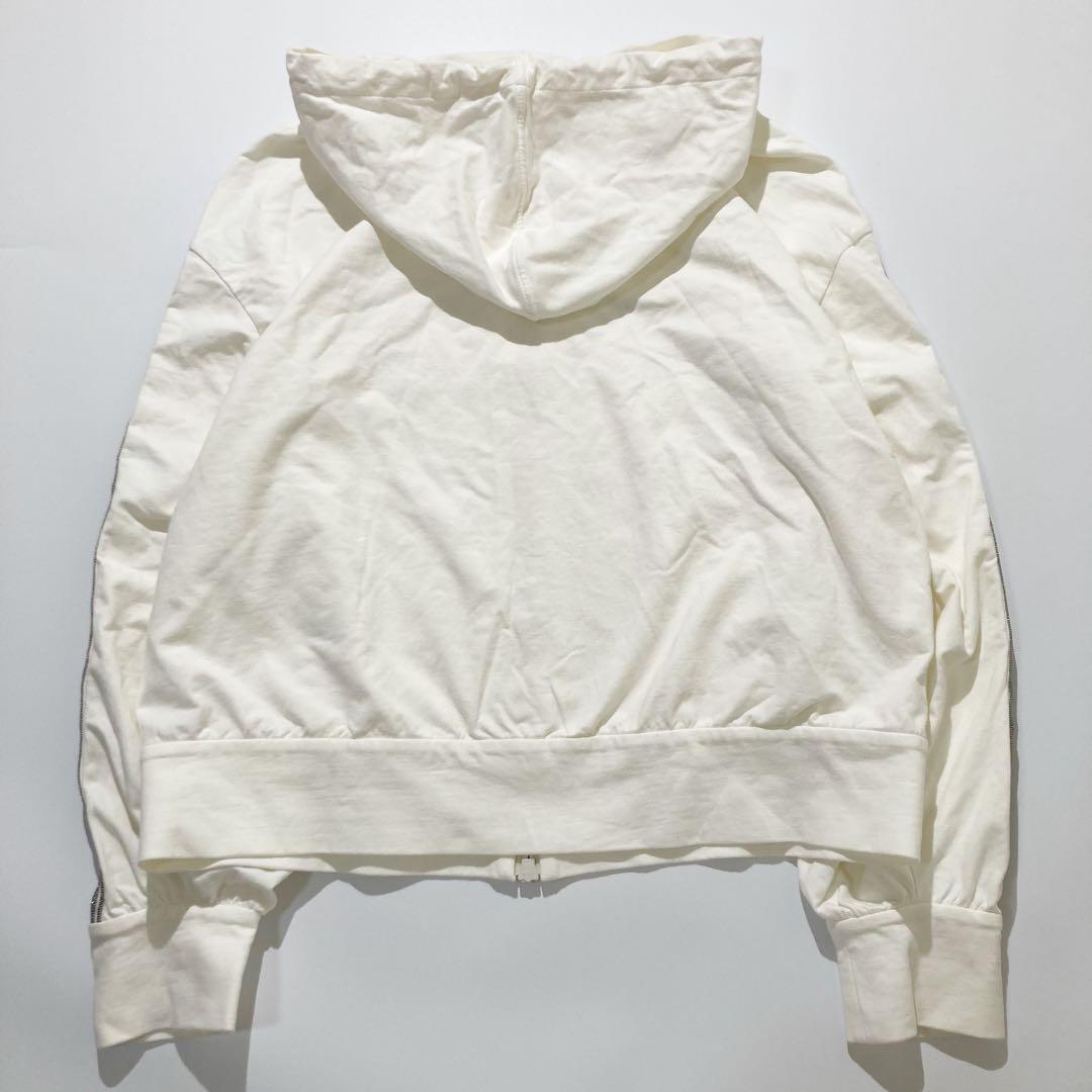 CUCINELLI