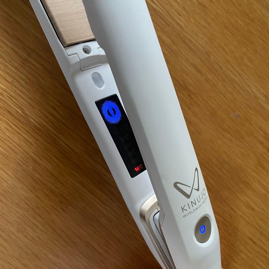 DS100ヘアアイロン