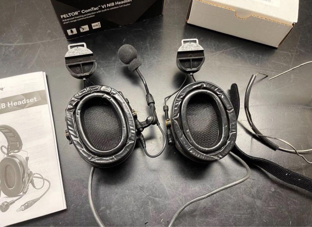 実物 PELTOR Comtac VI ヘッドセット