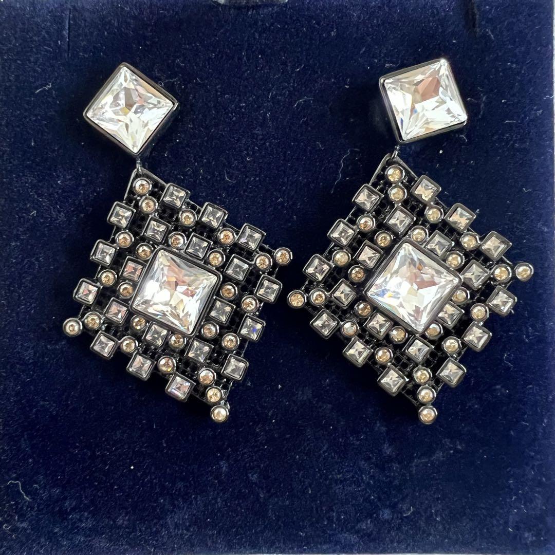 スワロフスキー Swarovski 『Sienna ピアス』 1156186