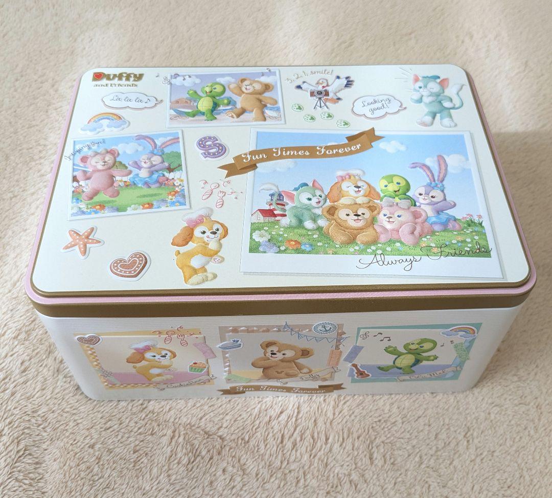 ダッフィー&フレンズ お菓子缶（空き缶） - メルカリ