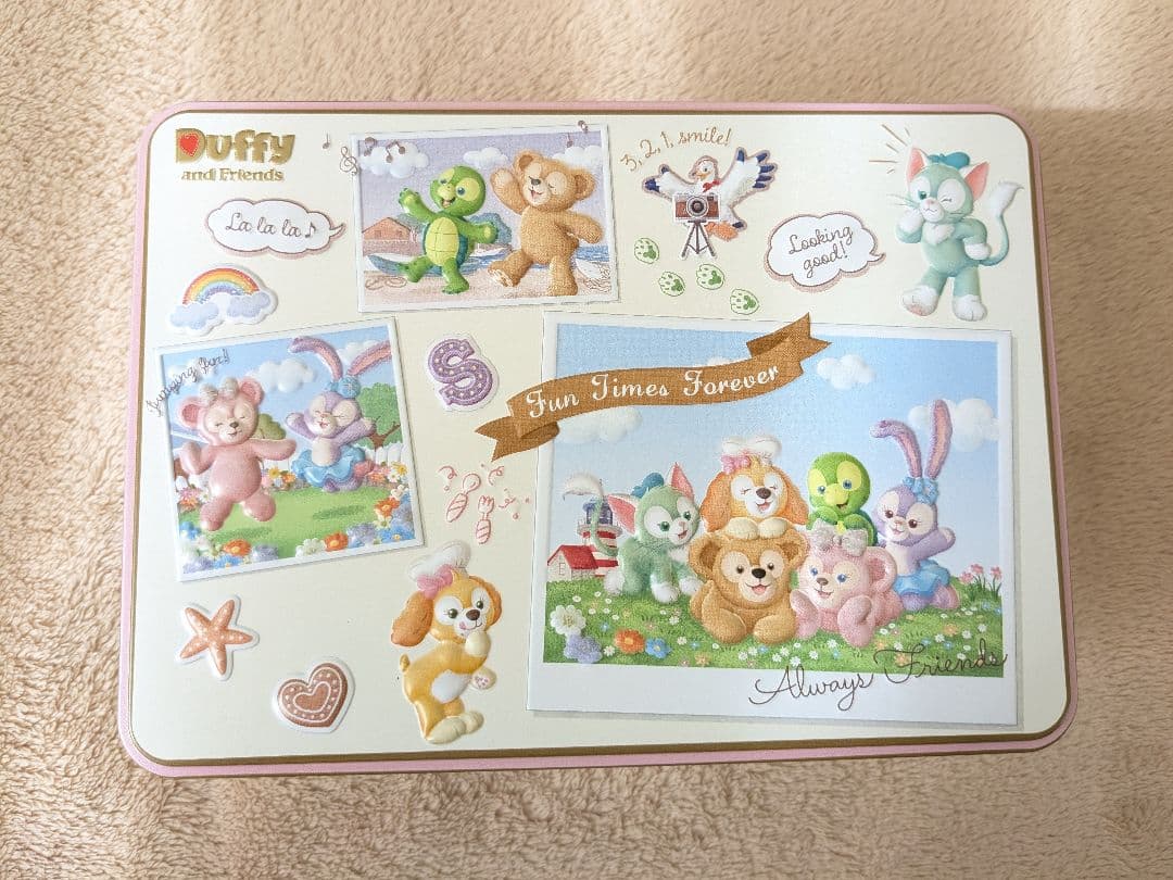 ダッフィー&フレンズ お菓子缶（空き缶） - メルカリ