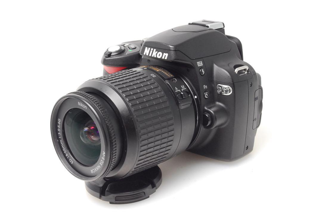 ✨超望遠デビュー✨Nikon D60✨ダブルレンズ✨シャッター数2900