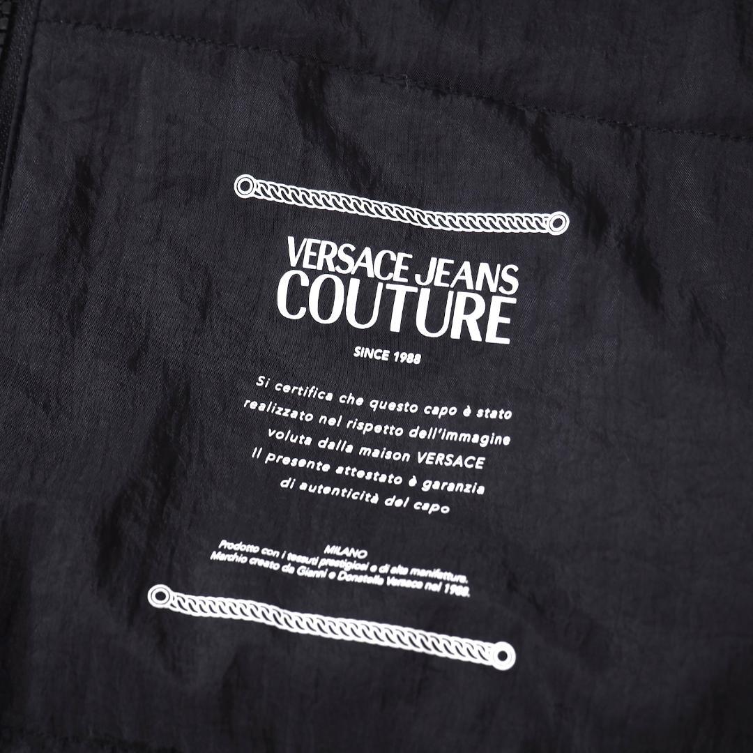 美品 ヴェルサーチェ バロック リバーシブル 中綿 ベストジャケット