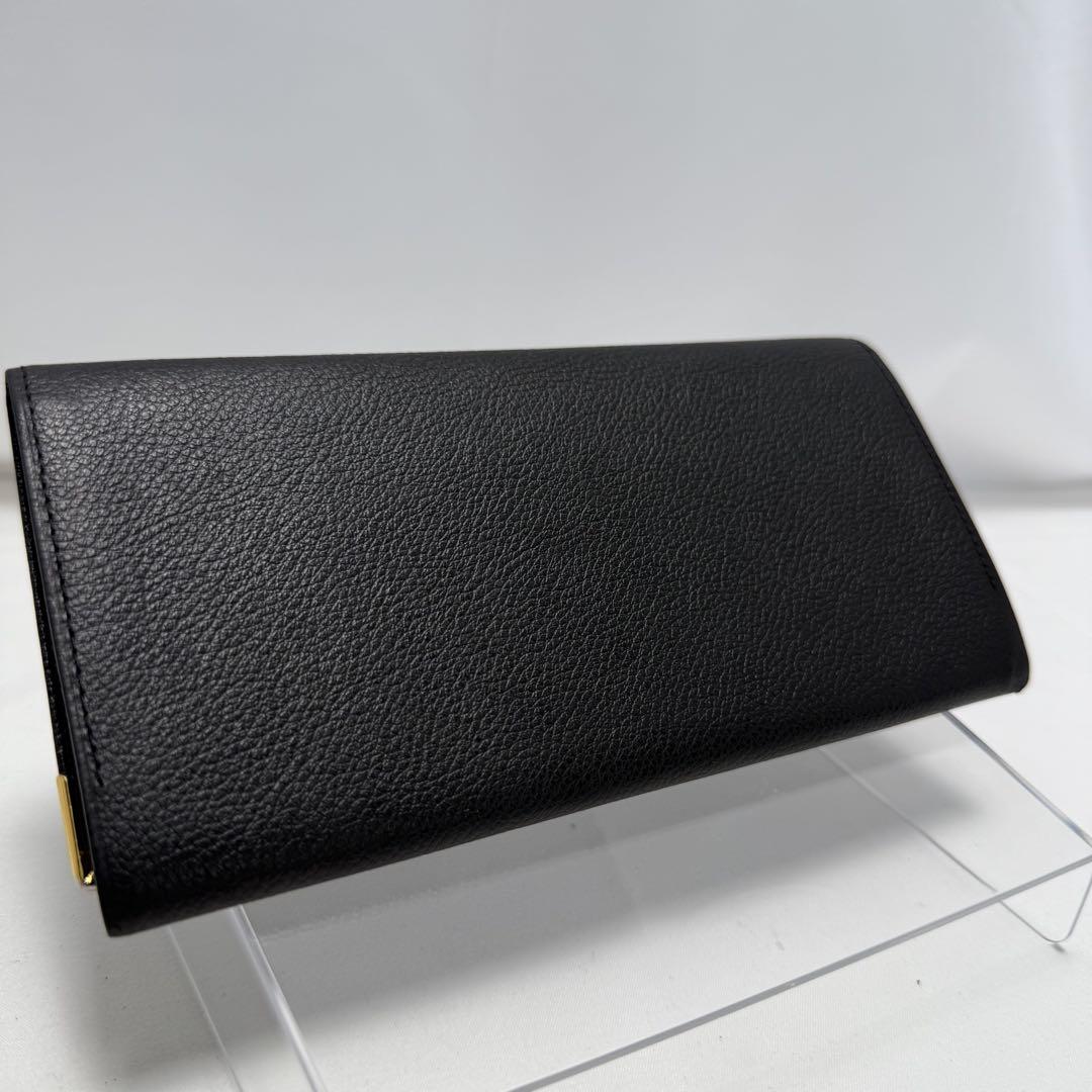YSL イヴサンローラン レザー 2つ折り長財布 エンボスロゴ カードケース