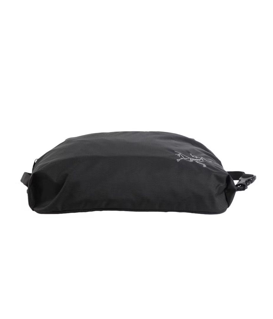 ARC’TERYX ／Heliad Crossbody／BLACK