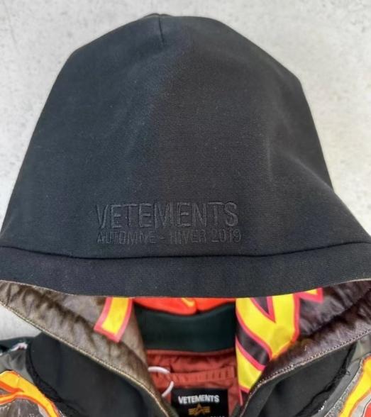 VETEMENTS × ALPHA レーシングジャケット MA-1