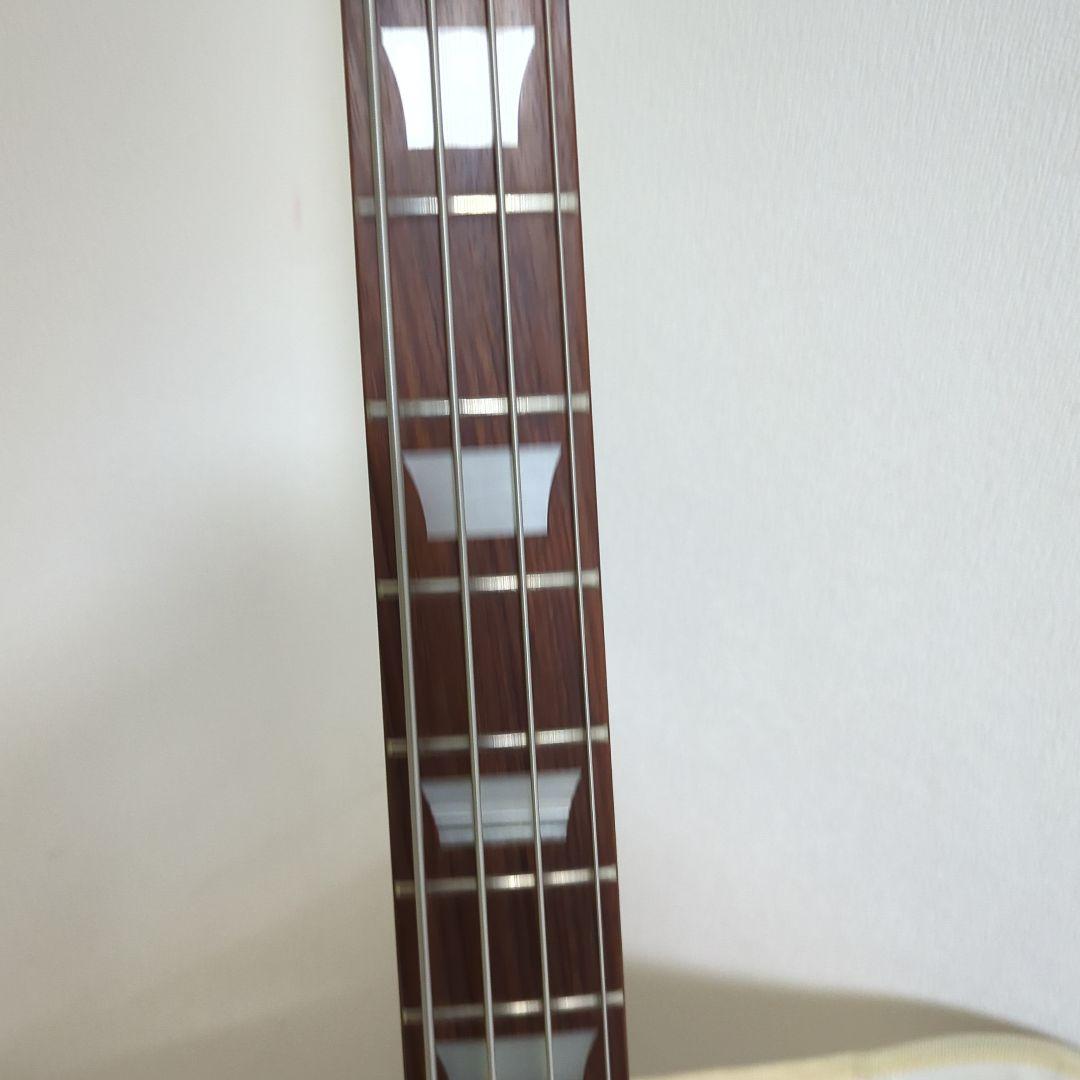 Epiphone エレキベース サンバースト 22フレット　ケース付き