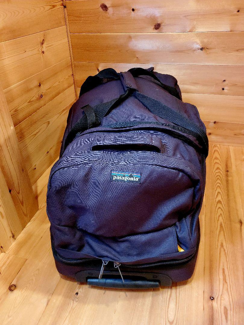 Patagonia 大容量キャリーバッグ　フライトライナー