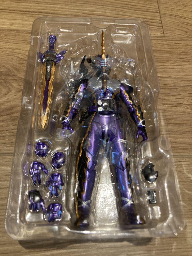 SHFiguarts 仮面ライダーセイバー　3種類