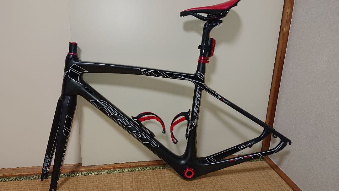 FELT Z1 カーボンフレーム