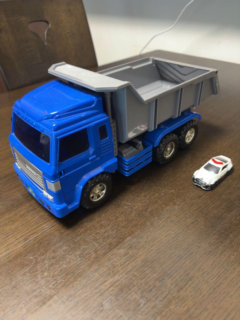 絶対一番安い トミカ ミニカーセットとスロープトラック キャリアカー 名城線 ミニカー