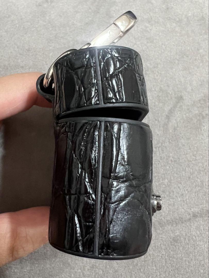 FENDI FFロゴ クロコ Airpods Pro ケース ブラック 未使用品 FENDI FFロゴ クロコ Airpods Pro ケース ブラック 未使用品