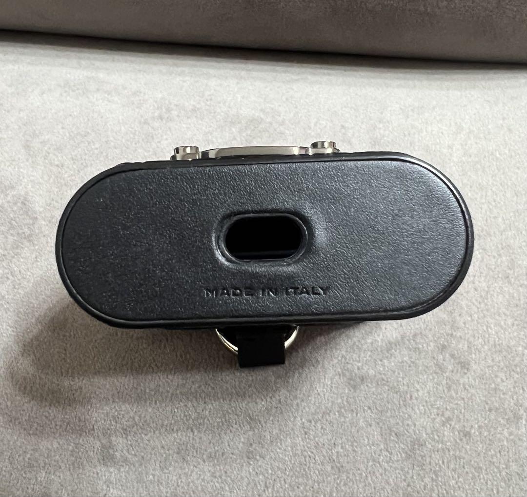 FENDI FFロゴ クロコ Airpods Pro ケース ブラック 未使用品 FENDI FFロゴ クロコ Airpods Pro ケース ブラック 未使用品