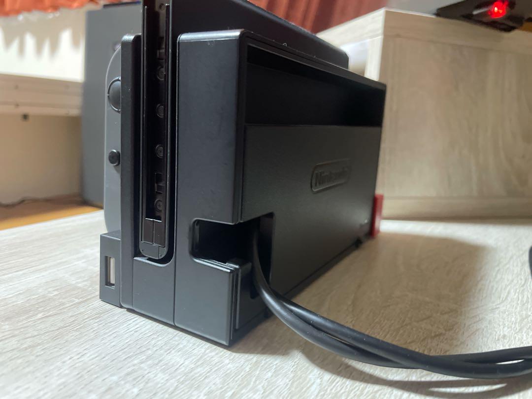 【美品】Nintendo Switch 本体 純正joy-con 4個