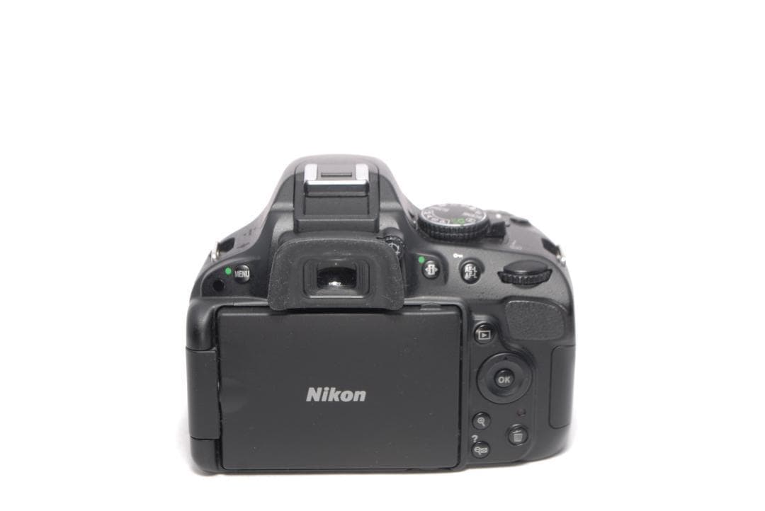 ✨初心者さんOK✨スマホ転送セット付✨Nikon D5100 レンズキット ✨初心者さんOK✨スマホ転送セット付✨Nikon D5100 レンズキット