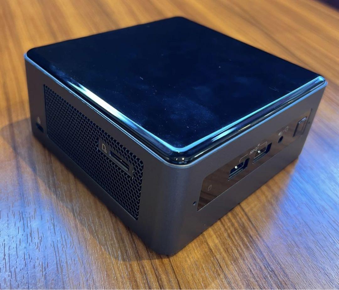 ミニPC Mini PC intel NUC8BEH i7-8559U