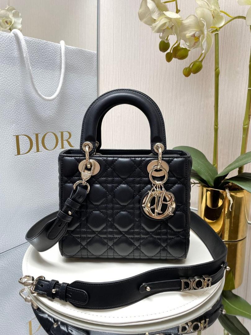 Christian Dior LADY DIOR バッグ