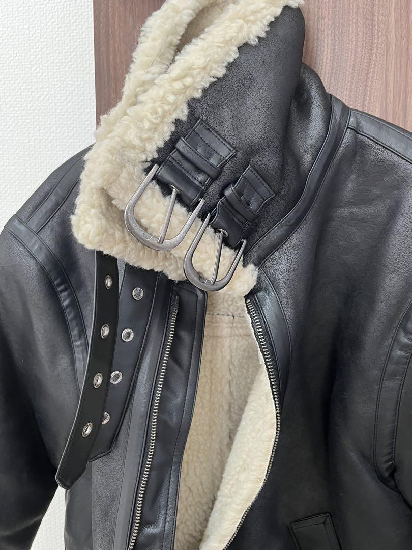 ★ ブラック