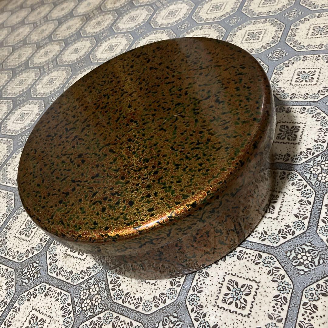 金虫茶びつ