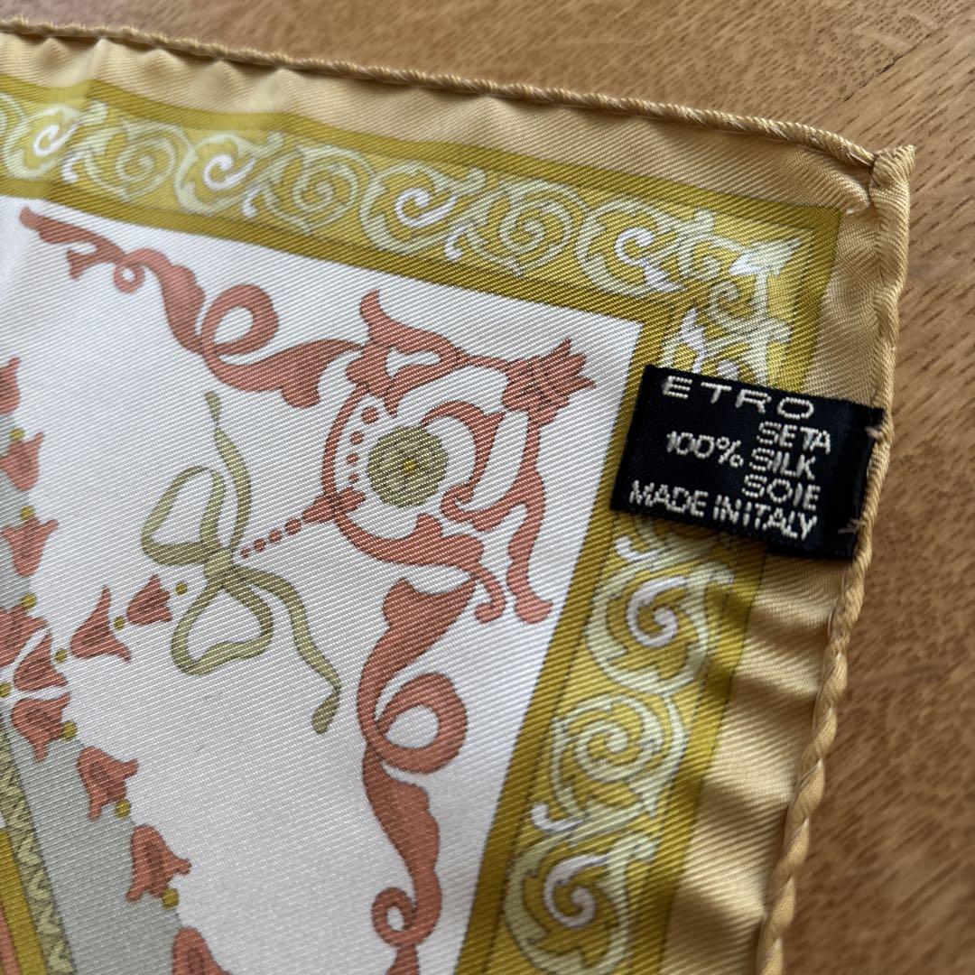 新品未使用品　ETRO シルクスカーフ ゴールド/ホワイト/ピンク エトロ ETRO/スカーフ 花柄 ペイズリー フラワー ボタニカル