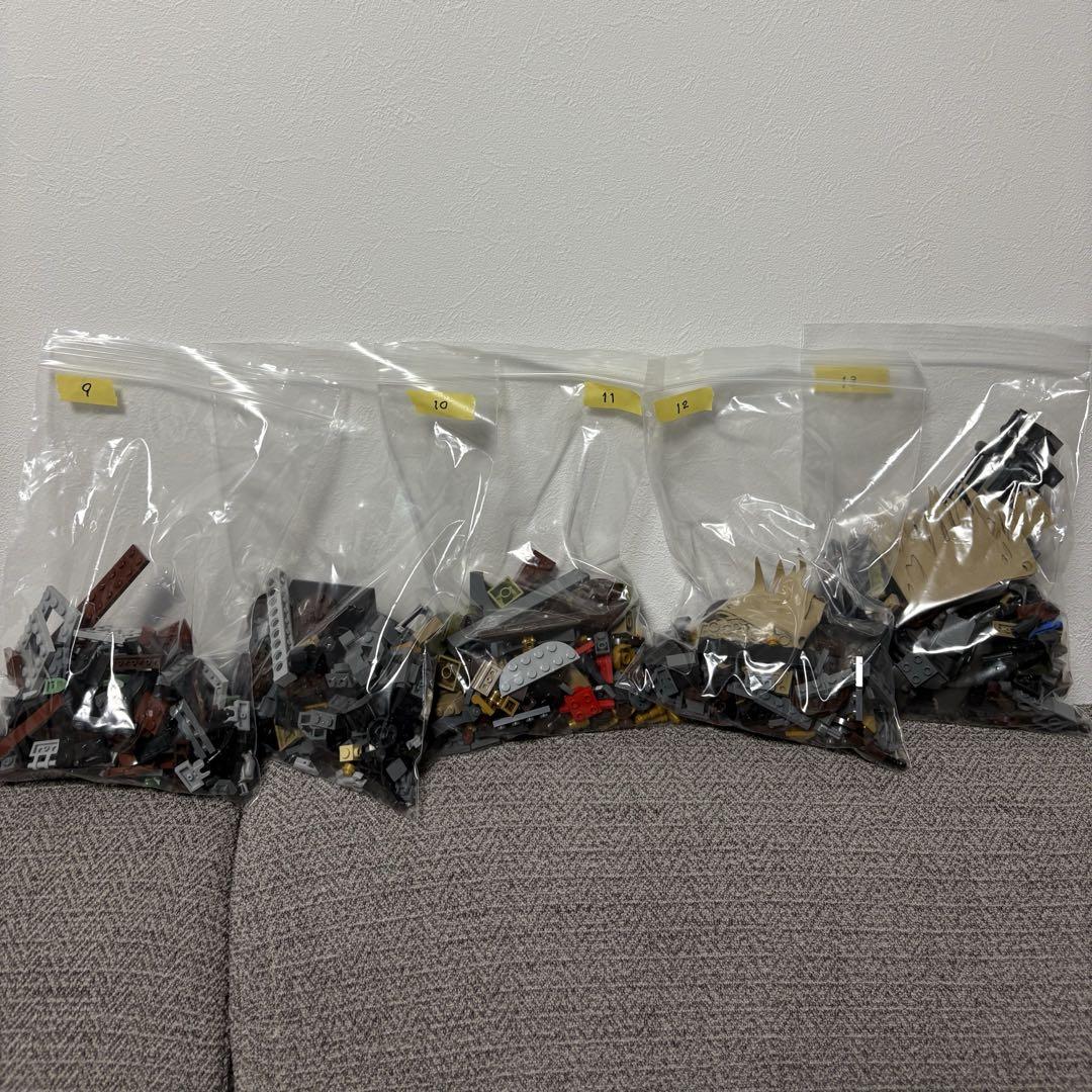 LEGO 71042