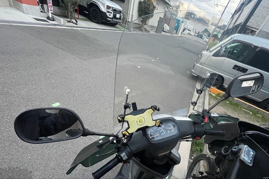 シルバー アプリオ　スクーター リアボックス付き