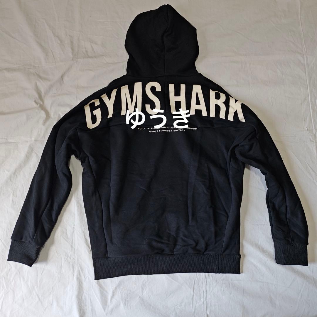 GYMSHARK ブラック フード付きパーカー