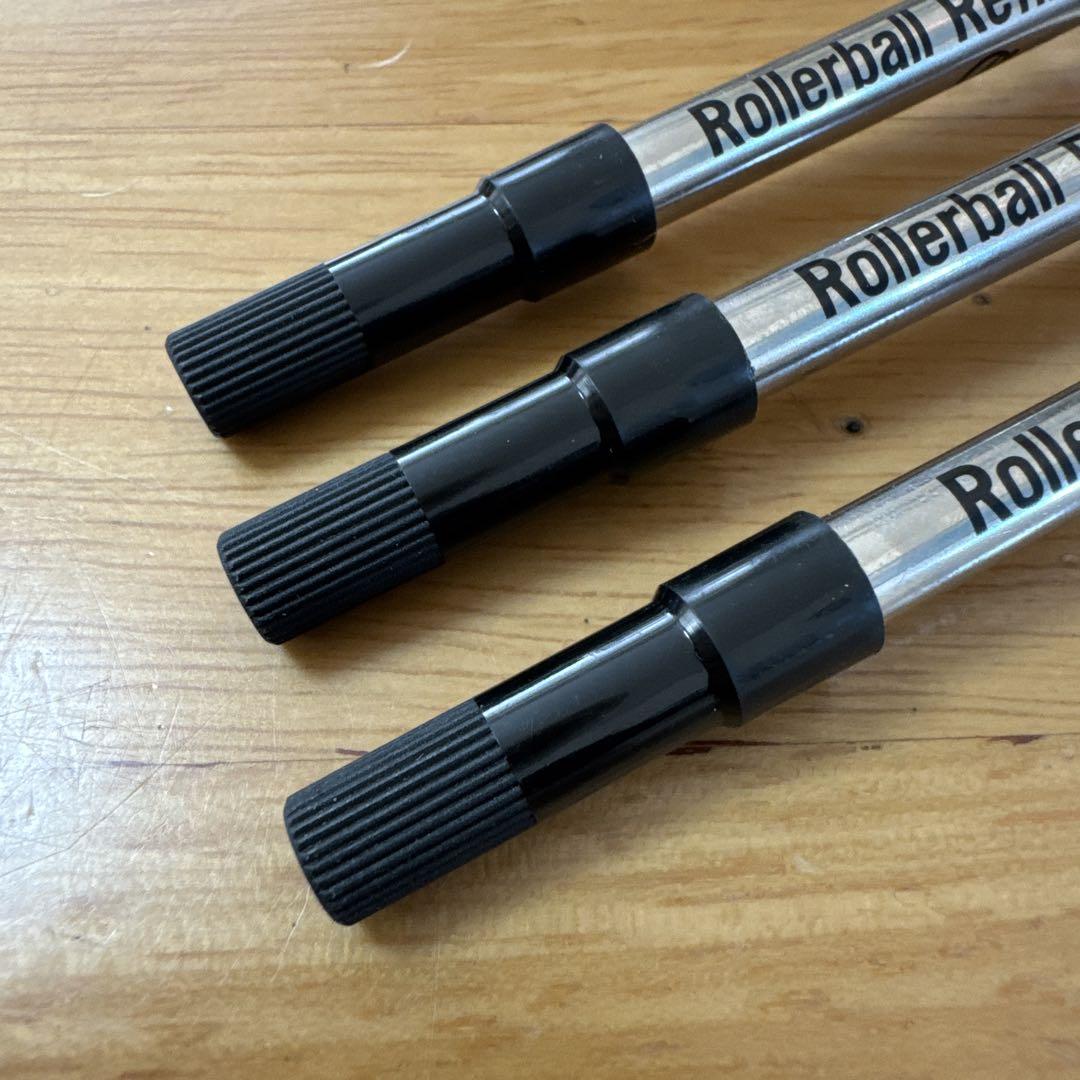 新品 MONTBLANC モンブラン ローラーボール ボールペン 替芯 黒