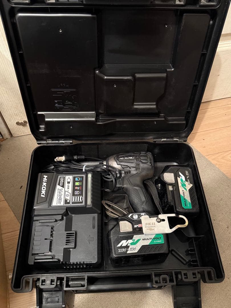 hikoki hitachi インパクトドライバーやや傷や汚れあり