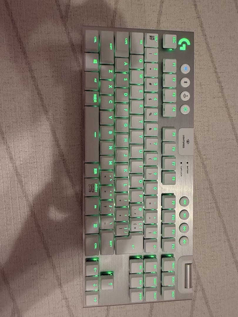 Logitech G913 TKL シルバー 本体