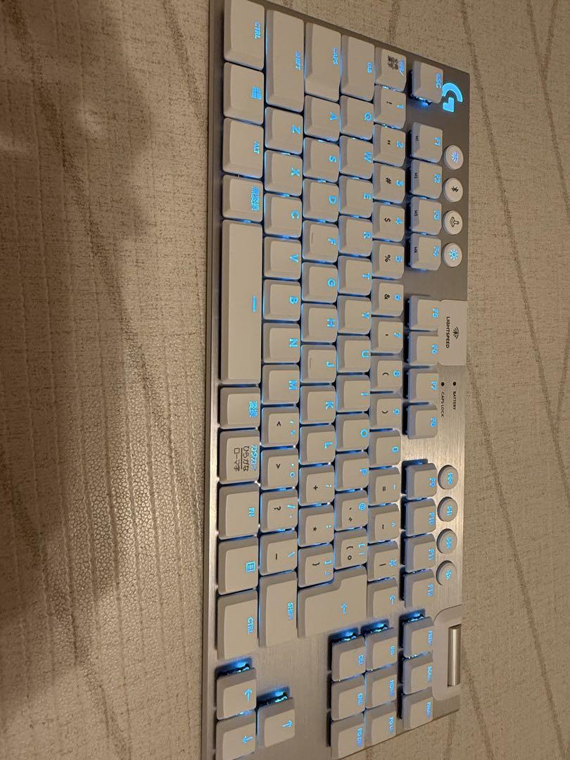 Logitech G913 TKL シルバー 本体