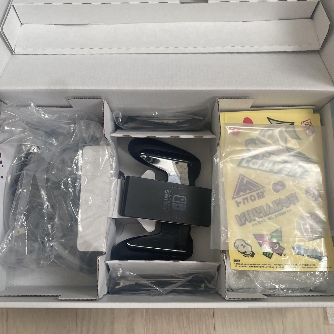 初代Nintendo Switch Splatoon 2 セット　※ソフト除く Amazon.co.jp: Nintendo Switch Splatoon 2 Set : Video Games