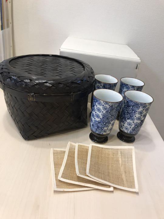 桜柄フリーカップ4つ&布コースター＆収納籠セット