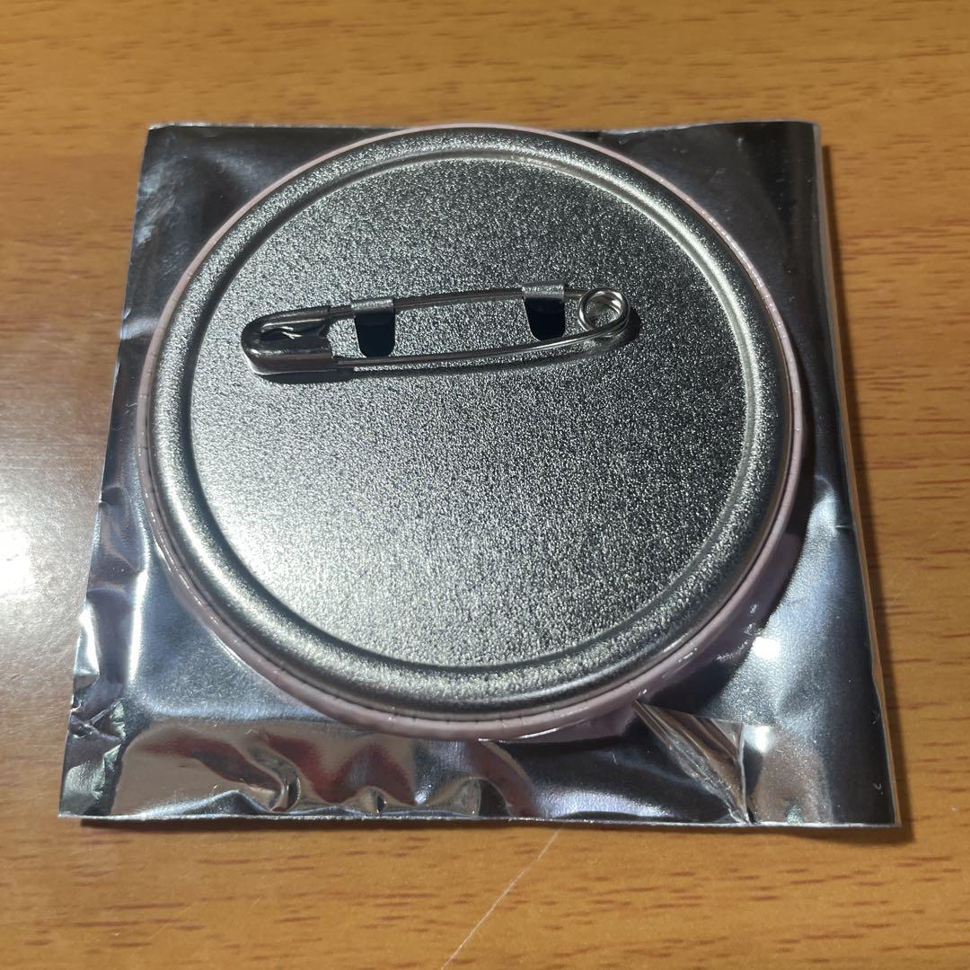 seventeen ドギョム　incomplete 缶バッジ　未開封 SEVENTEEN DK ドギョム 缶バッジ - メルカリ